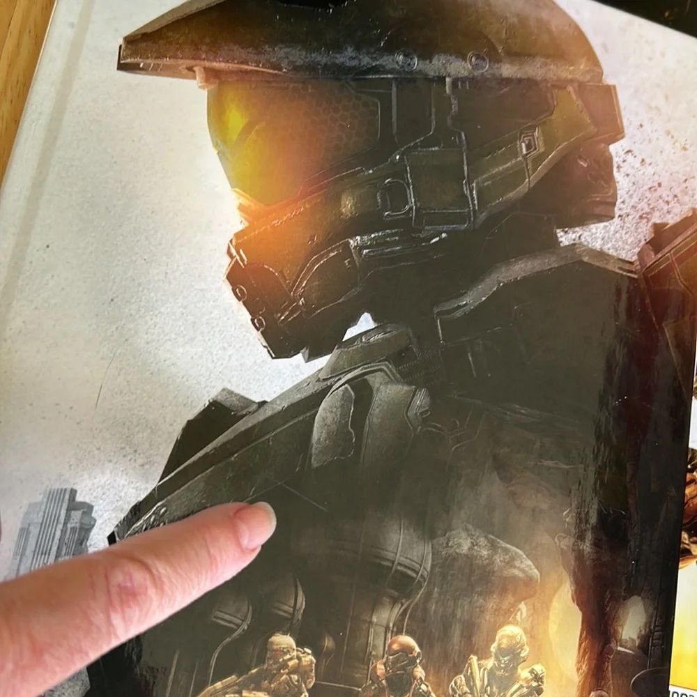 Halo 5 Guardians Collectors Edition Strategy Guide